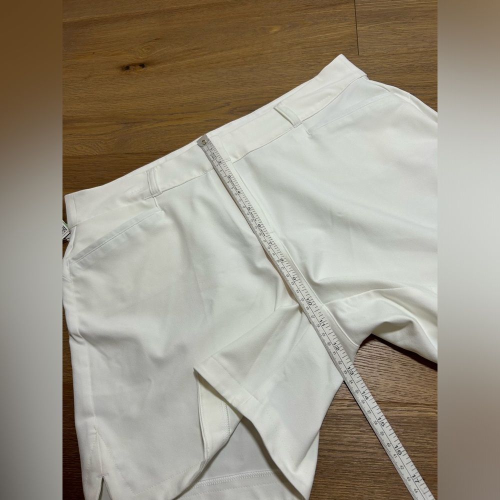 NWT Adidas white golf shorts women’s size 12 - Picture 10 of 11